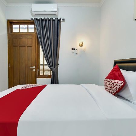 Super Oyo Capital O 90983 Harmony Easy Stay Maguwo Esterno foto