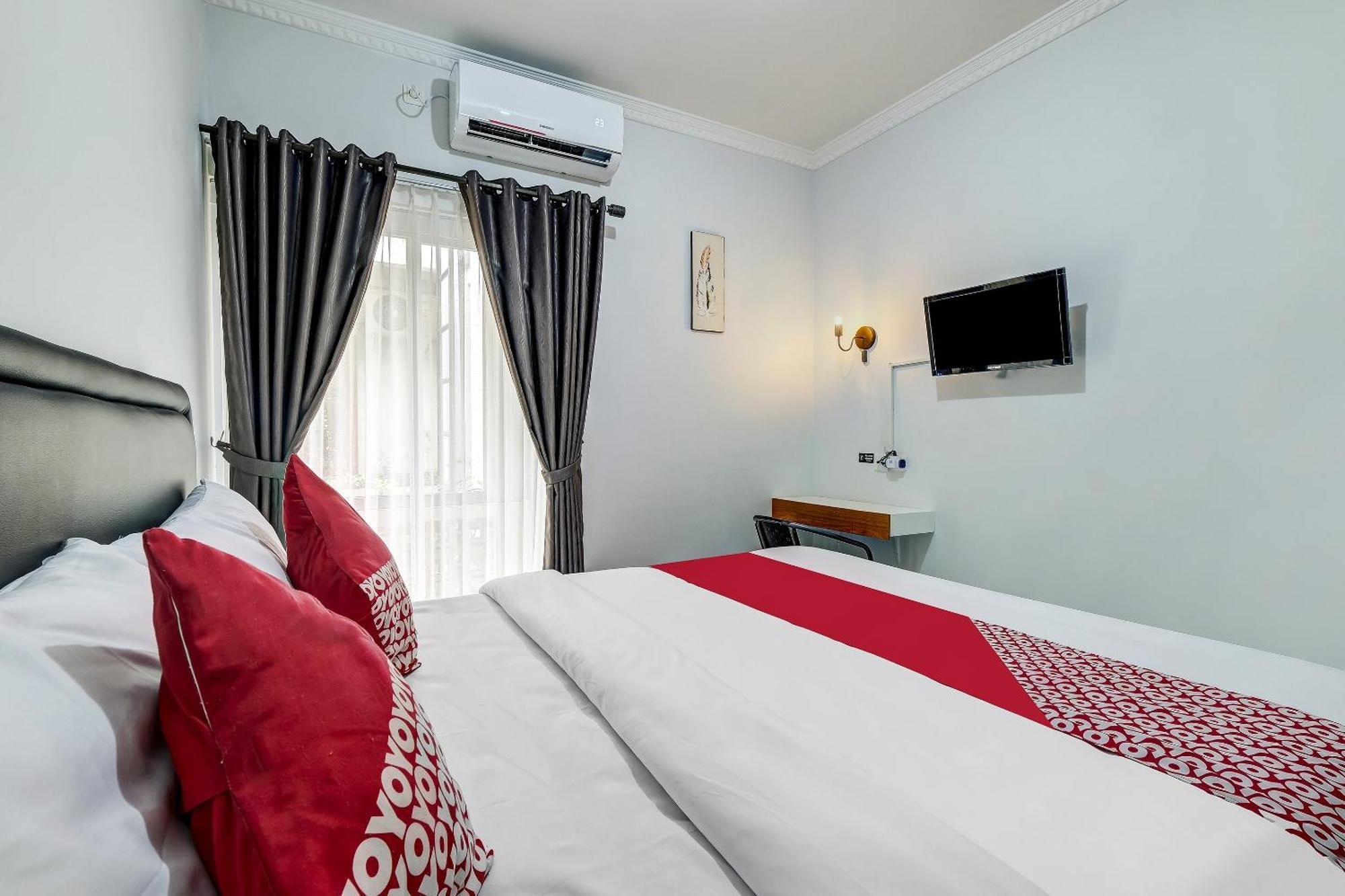 Super Oyo Capital O 90983 Harmony Easy Stay Maguwo Esterno foto