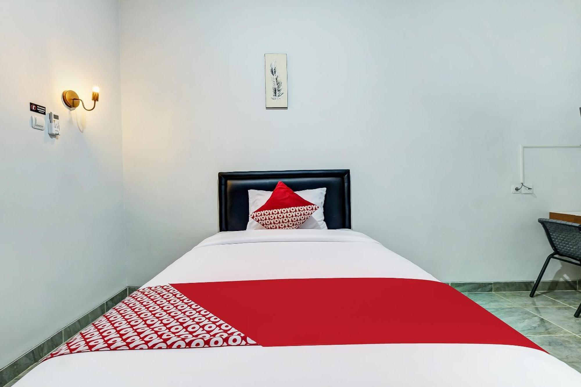 Super Oyo Capital O 90983 Harmony Easy Stay Maguwo Esterno foto