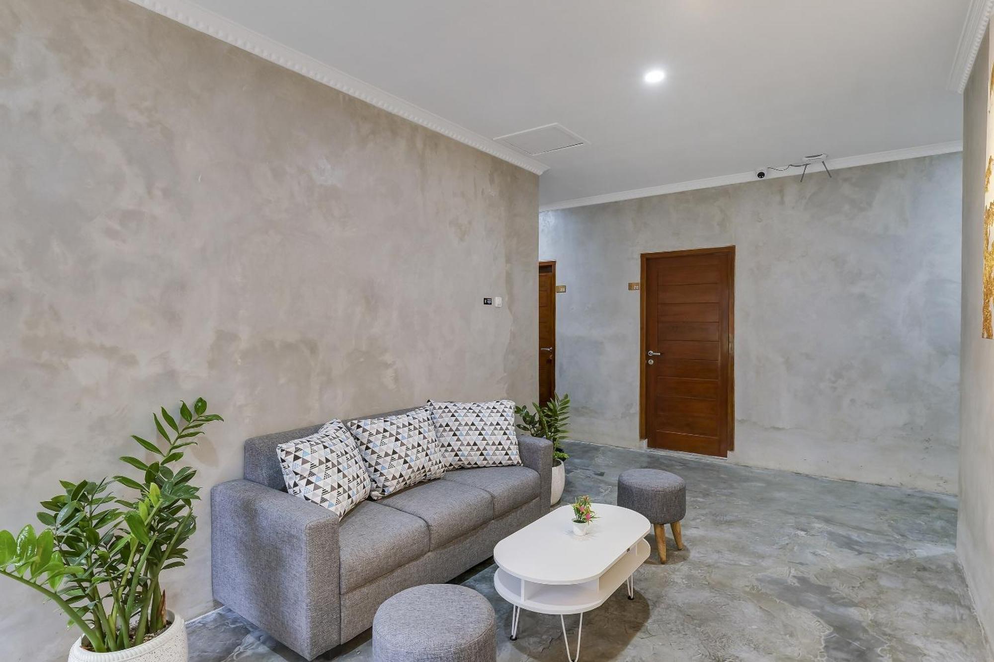 Super Oyo Capital O 90983 Harmony Easy Stay Maguwo Esterno foto